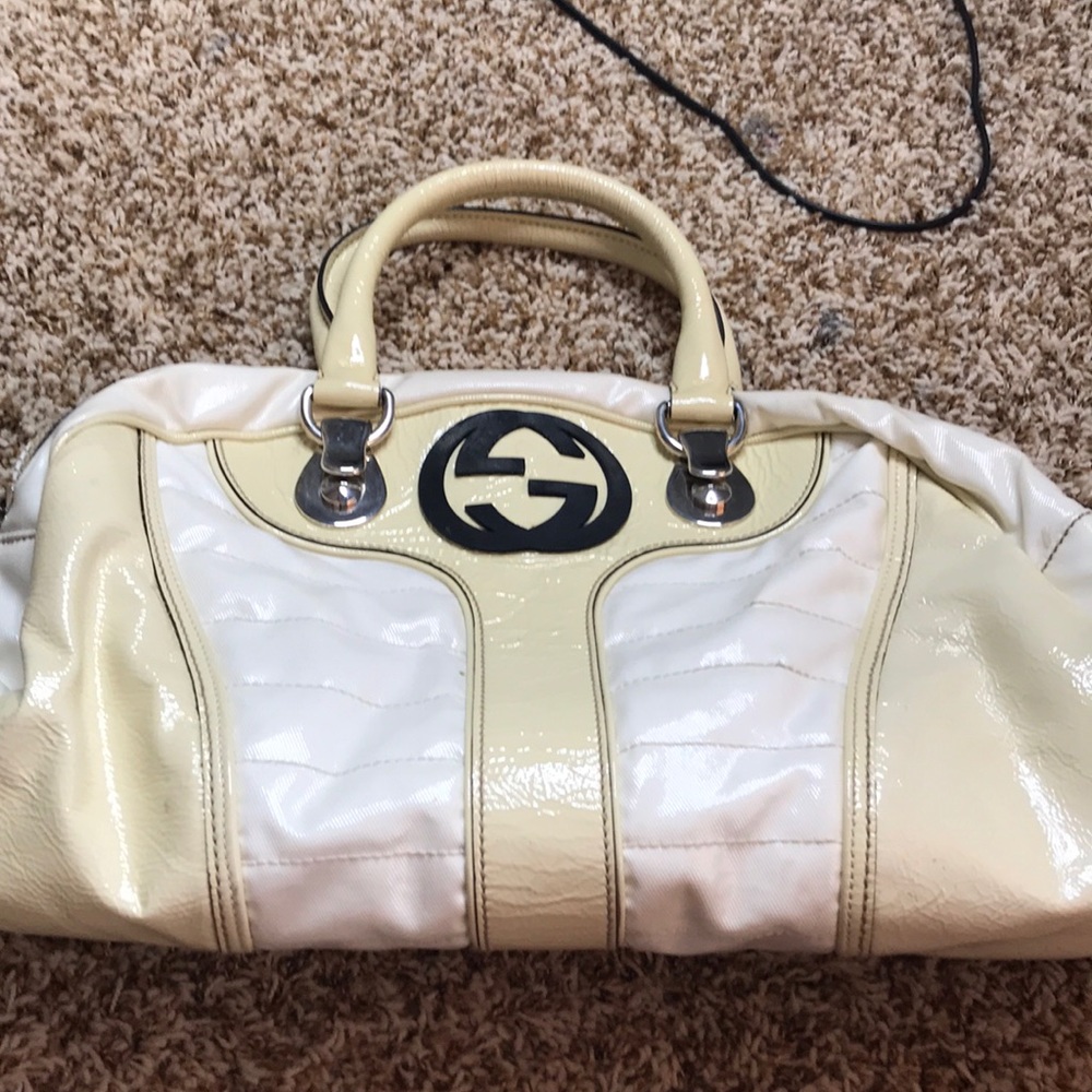 Gucci purse
